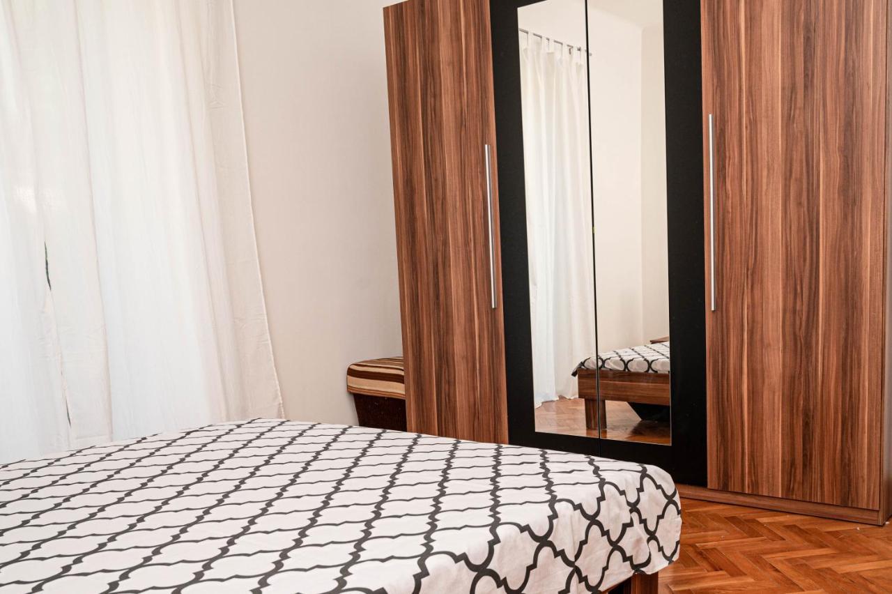 Apartment Marta Raša Eksteriør bilde